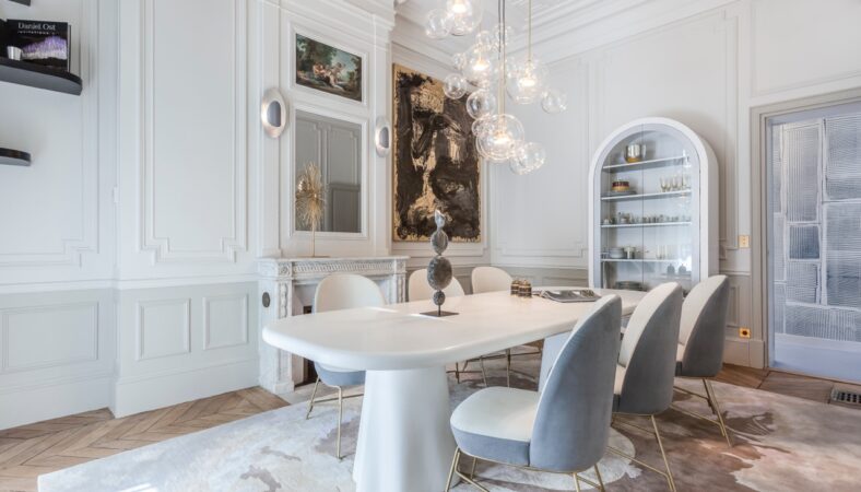 ElecByT - salle à manger avec luminaire design